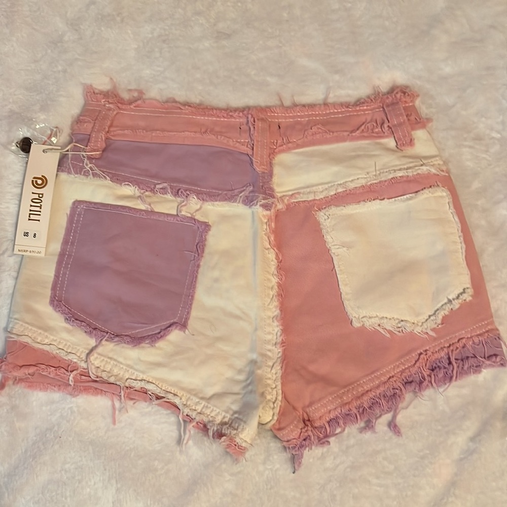 Colorblock denim shorts! 💕 - Picture 3 of 3